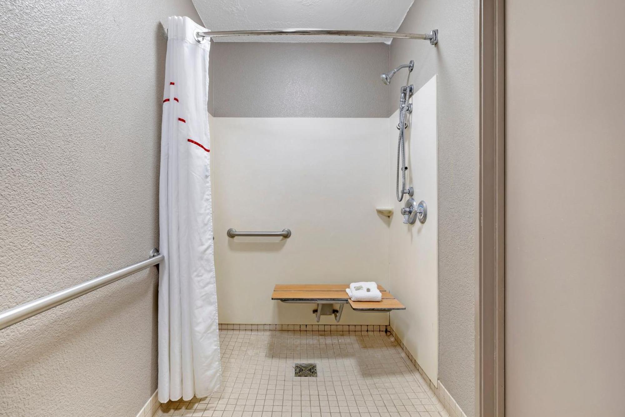 Red Roof Inn Parsippany Exterior photo