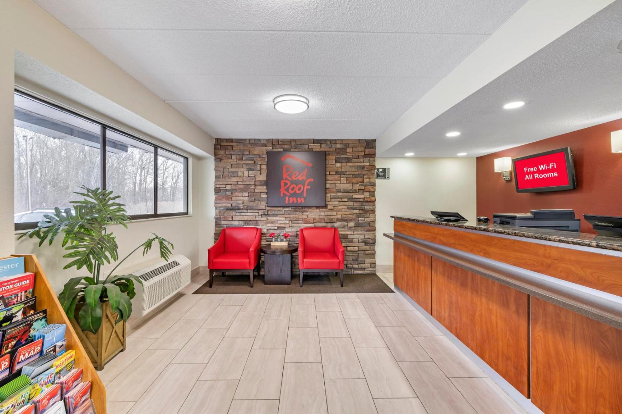 Red Roof Inn Parsippany Exterior photo